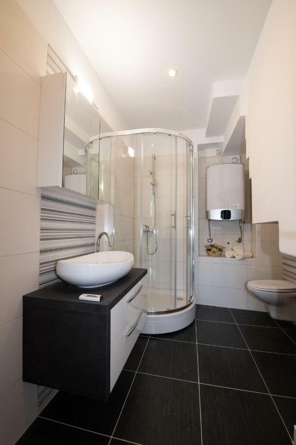 Apartment Emili Opatija Eksteriør billede